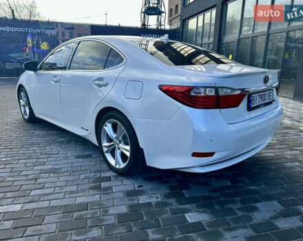 Белый Лексус ЕС, объемом двигателя 2.49 л и пробегом 167 тыс. км за 17500 $, фото 7 на Automoto.ua