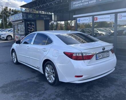 Белый Лексус ЕС, объемом двигателя 2.5 л и пробегом 183 тыс. км за 14999 $, фото 2 на Automoto.ua