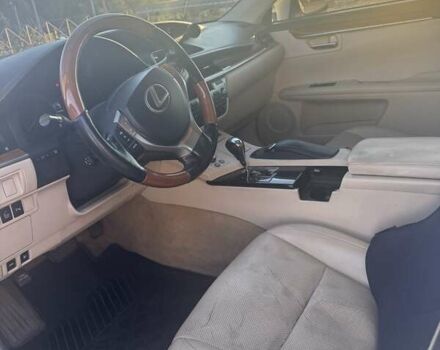 Белый Лексус ЕС, объемом двигателя 2.49 л и пробегом 362 тыс. км за 14700 $, фото 6 на Automoto.ua