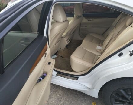 Белый Лексус ЕС, объемом двигателя 2 л и пробегом 160 тыс. км за 14300 $, фото 6 на Automoto.ua