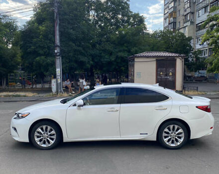 Белый Лексус ЕС, объемом двигателя 2.49 л и пробегом 280 тыс. км за 18500 $, фото 4 на Automoto.ua