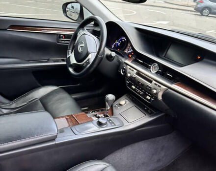 Білий Лексус ЕС, об'ємом двигуна 2.49 л та пробігом 228 тис. км за 17300 $, фото 27 на Automoto.ua