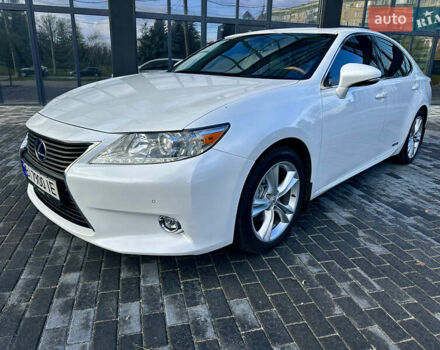 Белый Лексус ЕС, объемом двигателя 2.49 л и пробегом 167 тыс. км за 17500 $, фото 4 на Automoto.ua