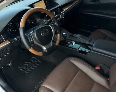 Белый Лексус ЕС, объемом двигателя 2.49 л и пробегом 215 тыс. км за 18750 $, фото 4 на Automoto.ua