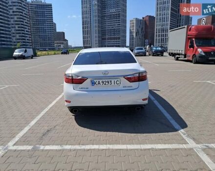 Белый Лексус ЕС, объемом двигателя 2.49 л и пробегом 195 тыс. км за 15500 $, фото 1 на Automoto.ua