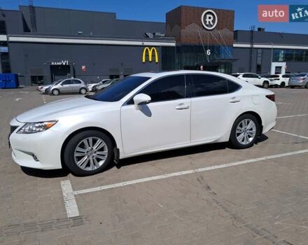 Белый Лексус ЕС, объемом двигателя 2.49 л и пробегом 195 тыс. км за 15500 $, фото 4 на Automoto.ua