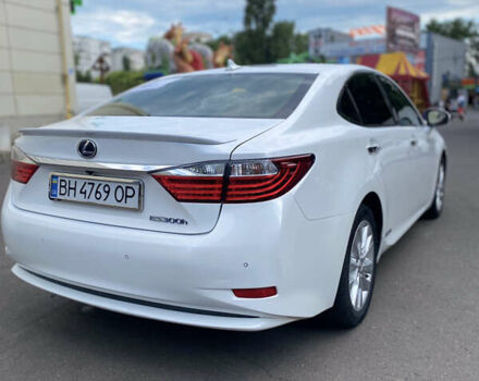 Белый Лексус ЕС, объемом двигателя 2.49 л и пробегом 280 тыс. км за 18500 $, фото 6 на Automoto.ua