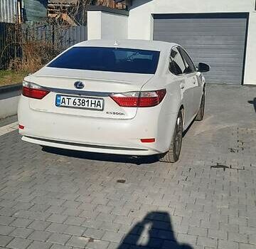 Білий Лексус ЕС, об'ємом двигуна 2.5 л та пробігом 235 тис. км за 17000 $, фото 3 на Automoto.ua