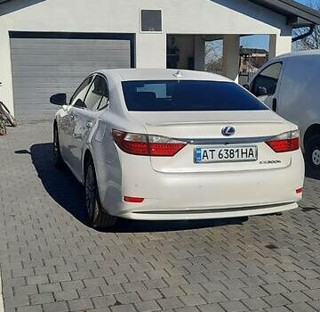 Білий Лексус ЕС, об'ємом двигуна 2.5 л та пробігом 235 тис. км за 17000 $, фото 2 на Automoto.ua