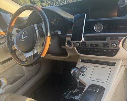 Белый Лексус ЕС, объемом двигателя 2.49 л и пробегом 362 тыс. км за 14700 $, фото 8 на Automoto.ua