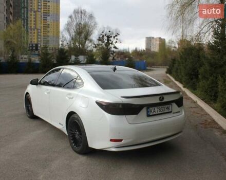 Білий Лексус ЕС, об'ємом двигуна 2.5 л та пробігом 225 тис. км за 18500 $, фото 1 на Automoto.ua