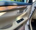 Белый Лексус ЕС, объемом двигателя 2.5 л и пробегом 286 тыс. км за 14308 $, фото 14 на Automoto.ua