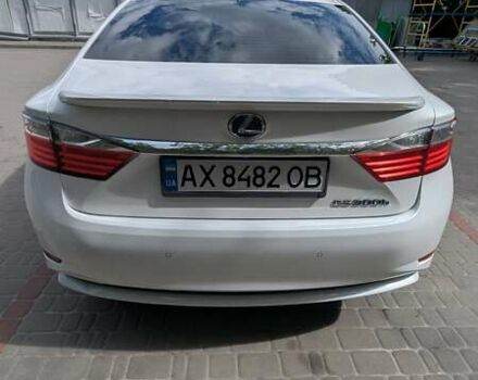 Белый Лексус ЕС, объемом двигателя 2.49 л и пробегом 188 тыс. км за 16500 $, фото 4 на Automoto.ua