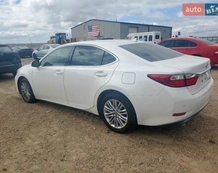 Белый Лексус ЕС, объемом двигателя 3.44 л и пробегом 150 тыс. км за 3200 $, фото 2 на Automoto.ua