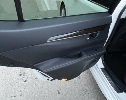 Белый Лексус ЕС, объемом двигателя 2.5 л и пробегом 133 тыс. км за 18500 $, фото 7 на Automoto.ua