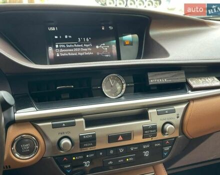 Белый Лексус ЕС, объемом двигателя 3.46 л и пробегом 137 тыс. км за 20700 $, фото 14 на Automoto.ua