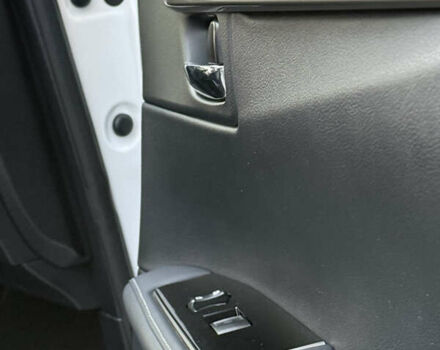 Белый Лексус ЕС, объемом двигателя 2.5 л и пробегом 172 тыс. км за 25000 $, фото 23 на Automoto.ua