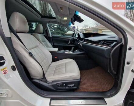 Білий Лексус ЕС, об'ємом двигуна 3.5 л та пробігом 156 тис. км за 23999 $, фото 33 на Automoto.ua