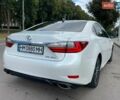 Белый Лексус ЕС, объемом двигателя 3.46 л и пробегом 137 тыс. км за 20700 $, фото 4 на Automoto.ua