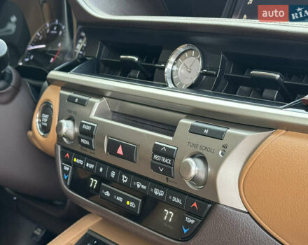 Білий Лексус ЕС, об'ємом двигуна 3.5 л та пробігом 140 тис. км за 22500 $, фото 14 на Automoto.ua