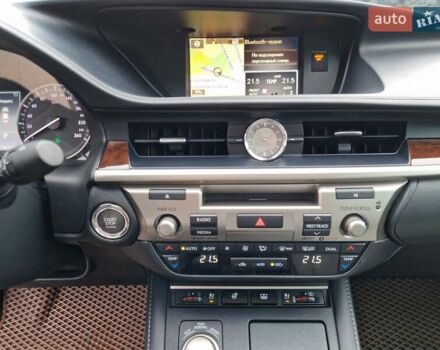 Білий Лексус ЕС, об'ємом двигуна 3.5 л та пробігом 156 тис. км за 23999 $, фото 24 на Automoto.ua