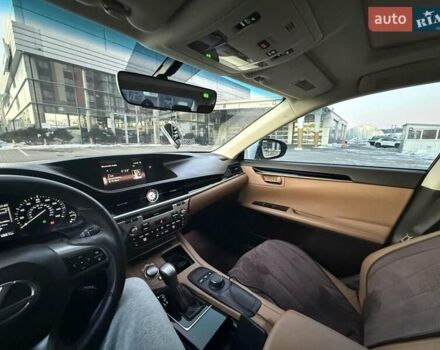 Білий Лексус ЕС, об'ємом двигуна 3.46 л та пробігом 97 тис. км за 23650 $, фото 11 на Automoto.ua