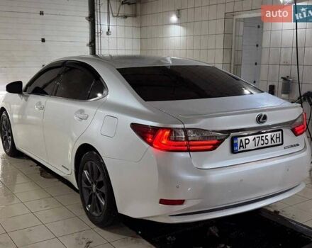 Белый Лексус ЕС, объемом двигателя 2.5 л и пробегом 150 тыс. км за 22900 $, фото 3 на Automoto.ua