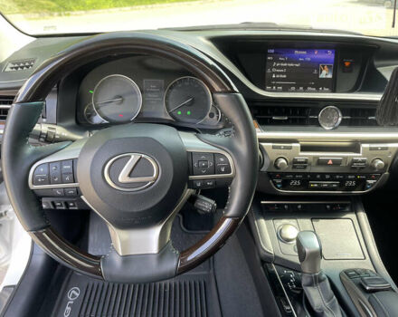 Білий Лексус ЕС, об'ємом двигуна 3.5 л та пробігом 110 тис. км за 28600 $, фото 40 на Automoto.ua