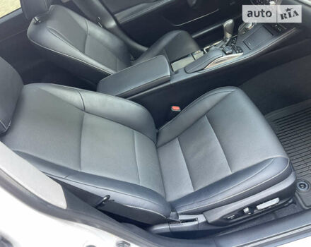 Білий Лексус ЕС, об'ємом двигуна 3.5 л та пробігом 110 тис. км за 28600 $, фото 50 на Automoto.ua