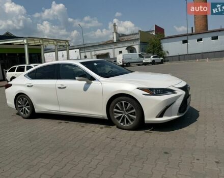 Белый Лексус ЕС, объемом двигателя 2.5 л и пробегом 94 тыс. км за 27900 $, фото 2 на Automoto.ua