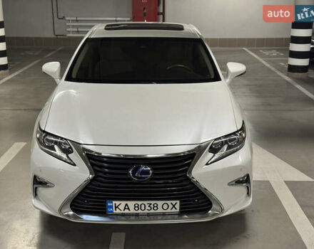 Белый Лексус ЕС, объемом двигателя 2.5 л и пробегом 100 тыс. км за 29700 $, фото 8 на Automoto.ua