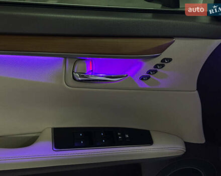 Белый Лексус ЕС, объемом двигателя 2.5 л и пробегом 100 тыс. км за 29700 $, фото 12 на Automoto.ua