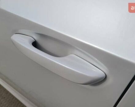 Белый Лексус ЕС, объемом двигателя 2.5 л и пробегом 128 тыс. км за 28000 $, фото 11 на Automoto.ua