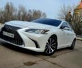 Белый Лексус ЕС, объемом двигателя 2.5 л и пробегом 128 тыс. км за 28000 $, фото 1 на Automoto.ua