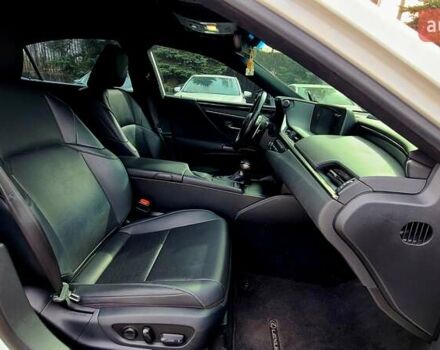 Белый Лексус ЕС, объемом двигателя 2.5 л и пробегом 128 тыс. км за 28000 $, фото 29 на Automoto.ua