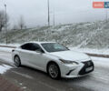 Белый Лексус ЕС, объемом двигателя 2.5 л и пробегом 54 тыс. км за 35000 $, фото 1 на Automoto.ua