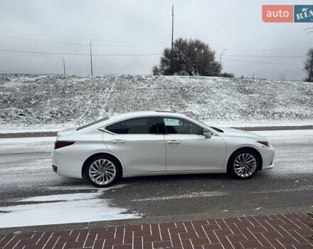 Белый Лексус ЕС, объемом двигателя 2.5 л и пробегом 54 тыс. км за 35000 $, фото 6 на Automoto.ua