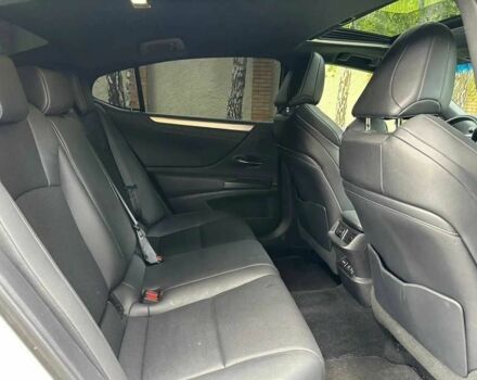 Белый Лексус ЕС, объемом двигателя 3.5 л и пробегом 59 тыс. км за 19700 $, фото 14 на Automoto.ua