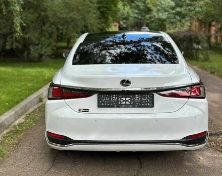 Белый Лексус ЕС, объемом двигателя 3.5 л и пробегом 59 тыс. км за 19700 $, фото 6 на Automoto.ua