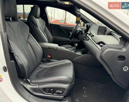 Белый Лексус ЕС, объемом двигателя 2.49 л и пробегом 84 тыс. км за 44990 $, фото 10 на Automoto.ua