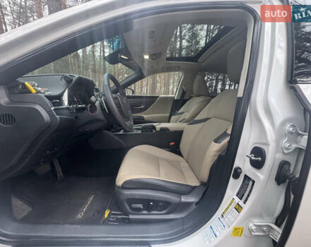 Білий Лексус ЕС, об'ємом двигуна 2.49 л та пробігом 82 тис. км за 33500 $, фото 13 на Automoto.ua