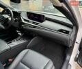 Белый Лексус ЕС, объемом двигателя 2.49 л и пробегом 160 тыс. км за 17200 $, фото 9 на Automoto.ua