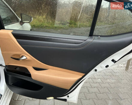 Белый Лексус ЕС, объемом двигателя 2.49 л и пробегом 51 тыс. км за 41900 $, фото 29 на Automoto.ua