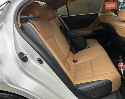 Белый Лексус ЕС, объемом двигателя 2.49 л и пробегом 51 тыс. км за 41900 $, фото 30 на Automoto.ua
