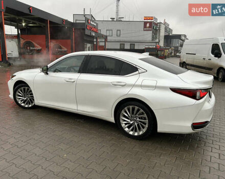 Белый Лексус ЕС, объемом двигателя 2.49 л и пробегом 51 тыс. км за 41900 $, фото 5 на Automoto.ua