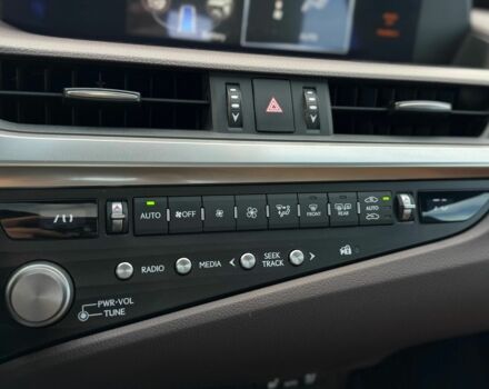 Білий Лексус ЕС, об'ємом двигуна 2.5 л та пробігом 77 тис. км за 39500 $, фото 21 на Automoto.ua