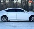 Белый Лексус ЕС, объемом двигателя 2.49 л и пробегом 81 тыс. км за 35000 $, фото 9 на Automoto.ua