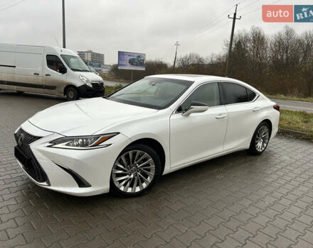 Белый Лексус ЕС, объемом двигателя 2.49 л и пробегом 51 тыс. км за 41900 $, фото 1 на Automoto.ua