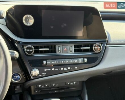 Белый Лексус ЕС, объемом двигателя 2.49 л и пробегом 63 тыс. км за 36500 $, фото 22 на Automoto.ua