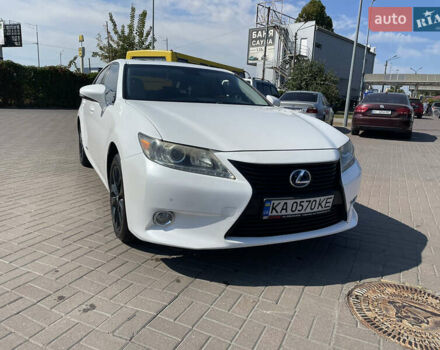 Белый Лексус ЕС, объемом двигателя 2.49 л и пробегом 247 тыс. км за 15800 $, фото 1 на Automoto.ua